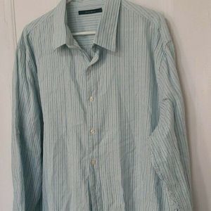 Perry Ellis plaid button down shirt